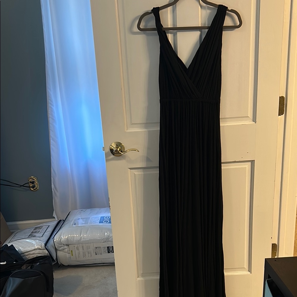 Banana Republic Elegant Black Maxi Dress with pockets and side slit on both side